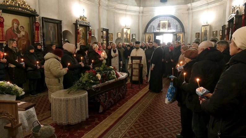 У Чернігові провели прощання з журналістом і режисером Іваном Матвєєвим